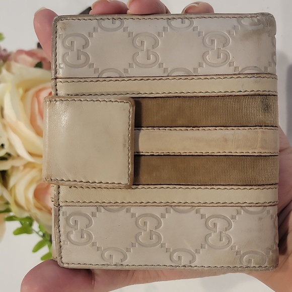 Authentic Gucci wallet - Picture 2 of 10